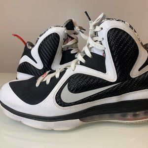 Size 12 - Nike LeBron 9 Freegums 2011 Great Condition